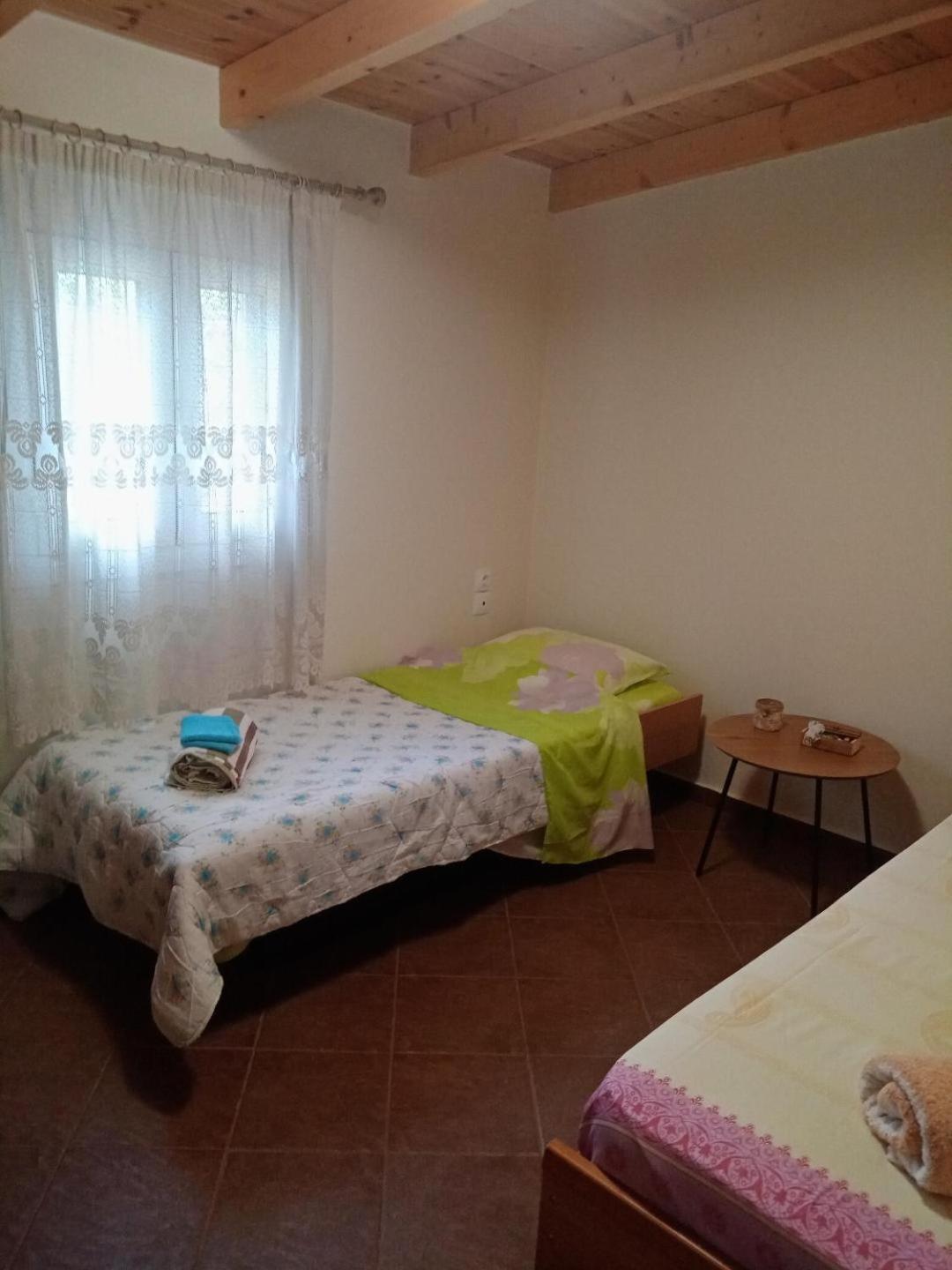 Chrysa'S House Apartment 아이기오 외부 사진